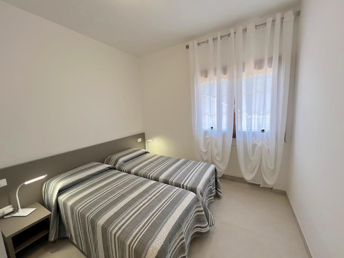 ליגננו סביאדורו Villa Palm מראה חיצוני תמונה